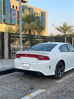 دۆج چارجەر